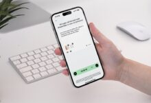 Trei specialiști IT români au lansat SymptoChat, o aplicație inovatoare dedicată sănătății, creată integral în România, ce vine în sprijinul pacienților și profesioniștilor medicali prin servicii rapide și confidențiale de prediagnosticare, bazate pe inteligență artificială generativă.